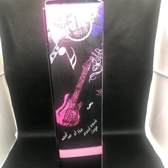 HARD ROCK BARBIE PINK LABEL COLLECTOR EDITION 2006